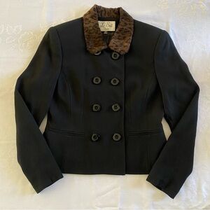 Le Suit Black Blazer with Brown Faux Fur Collar, double breasted, size 8P